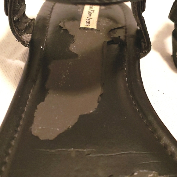 Calvin Klein Jeans Vintage Leather Sandal - Picture 3 of 9